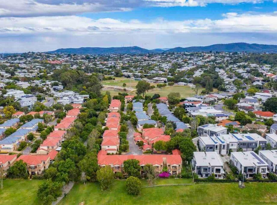 On The Brook - Private 2 Bed + Loft And Pool Apartment Brisbane Luaran gambar